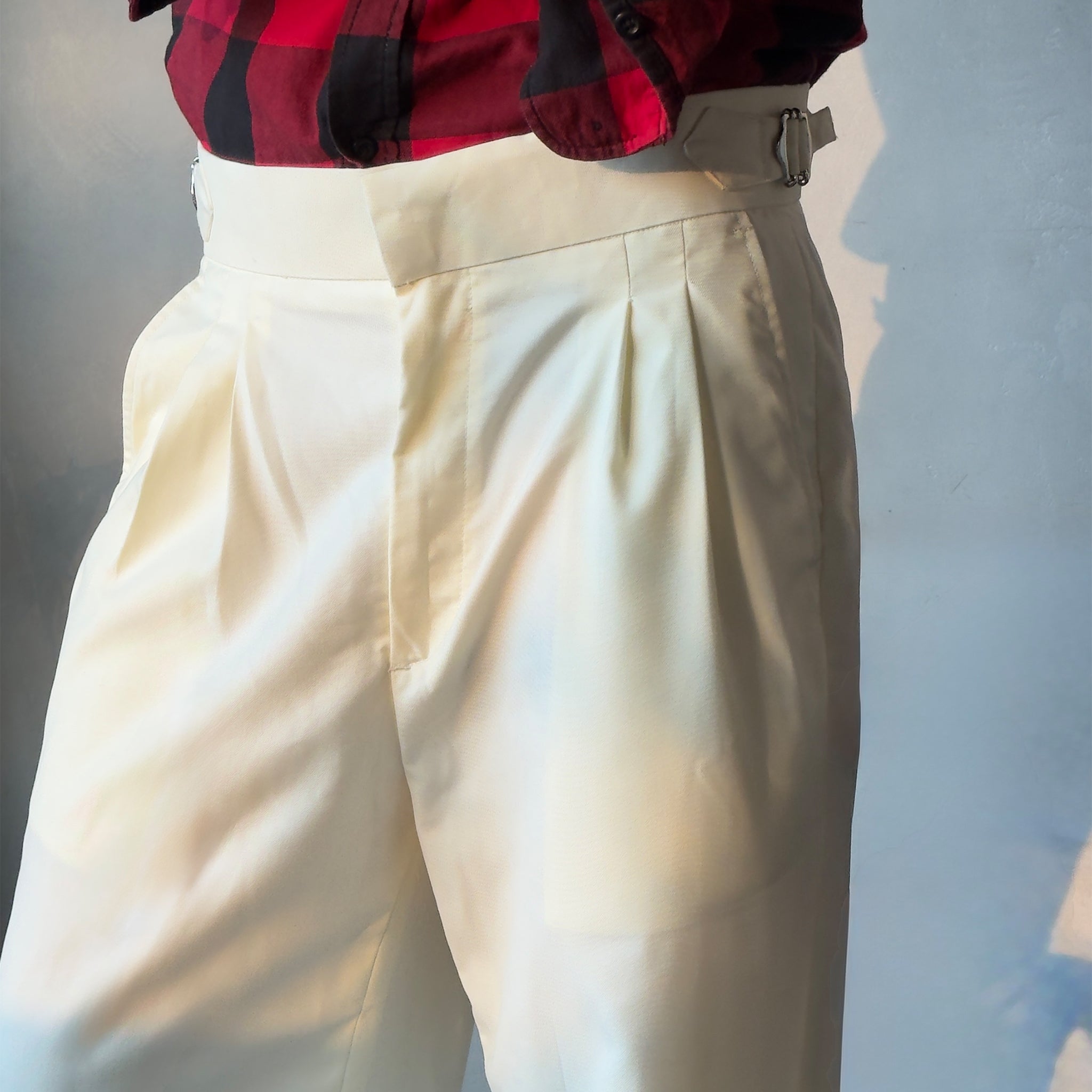 Wide-Leg – High Waist Pleated